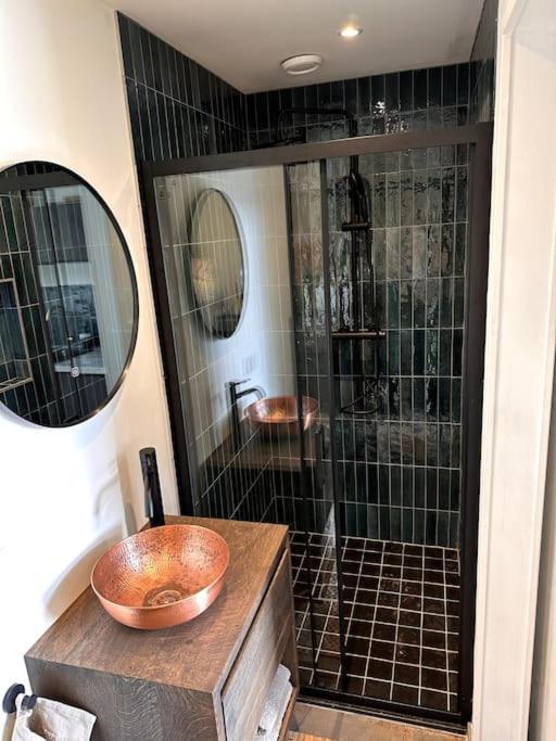 Willa Tiny House Of Picasso Warmenhuizen Zewnętrze zdjęcie